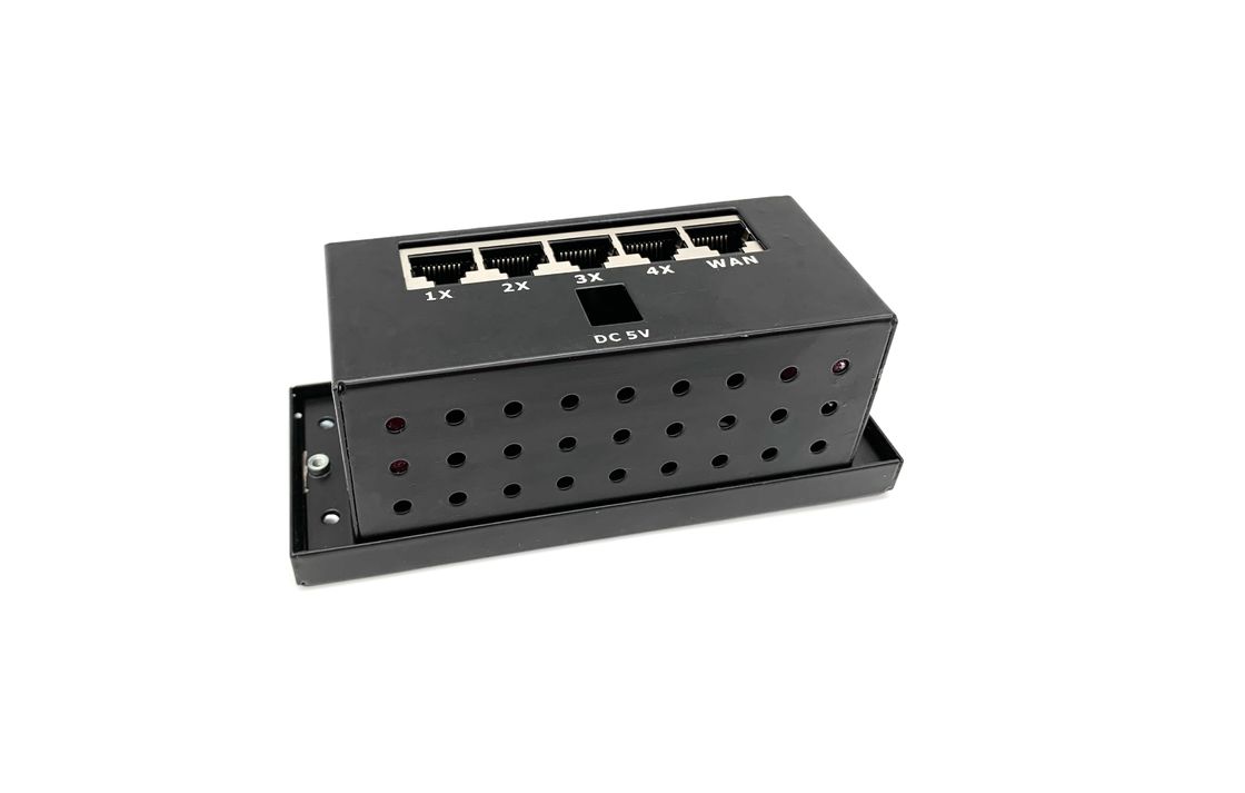 1 controllo senza fili di AP del commutatore del porto PSE dei moduli 4 di Ethernet incluso lan di WAN 4