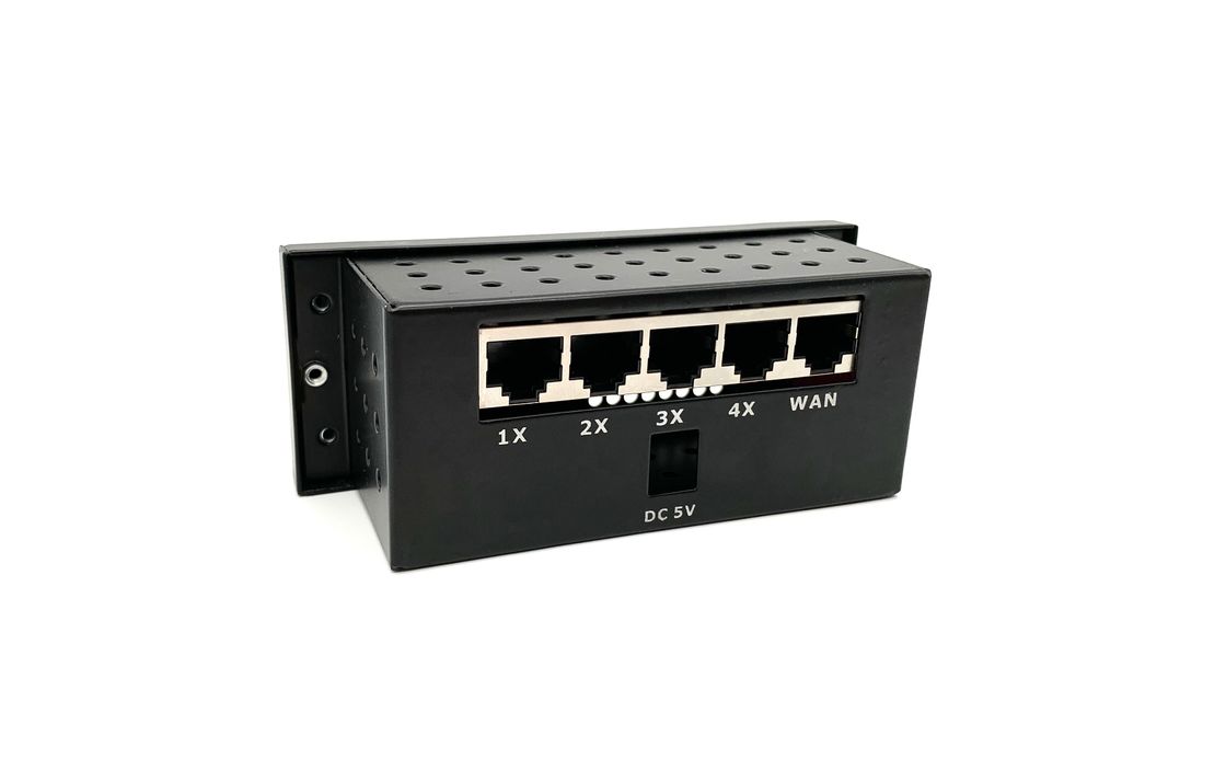 1 controllo senza fili di AP del commutatore del porto PSE dei moduli 4 di Ethernet incluso lan di WAN 4